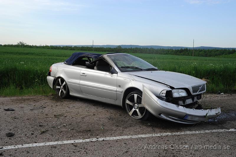 _DSC8913.JPG - Strax efter 06.30 larmades polisen till vägen mellan Klippan och Kvidinge där en personbil voltat. Men bilen var tom, det visade sig senare att det var en person i Kvidinge som tidigare blivit nedslagen och rånad på sin bil.